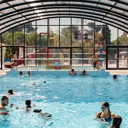 Kemping Mobil Excellence 6 Personnes Au Et Soleil, Saint George D'oleron